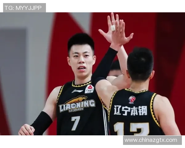 重庆篮球队在总决赛积分榜上以50分稳居第一名展现强劲实力 重庆篮球队在总决赛积分榜上以50分稳居第一名展现强劲实力