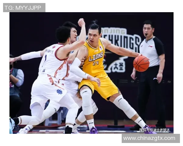 南京篮球队在洲际杯积分榜中以70分稳居第一名引发关注